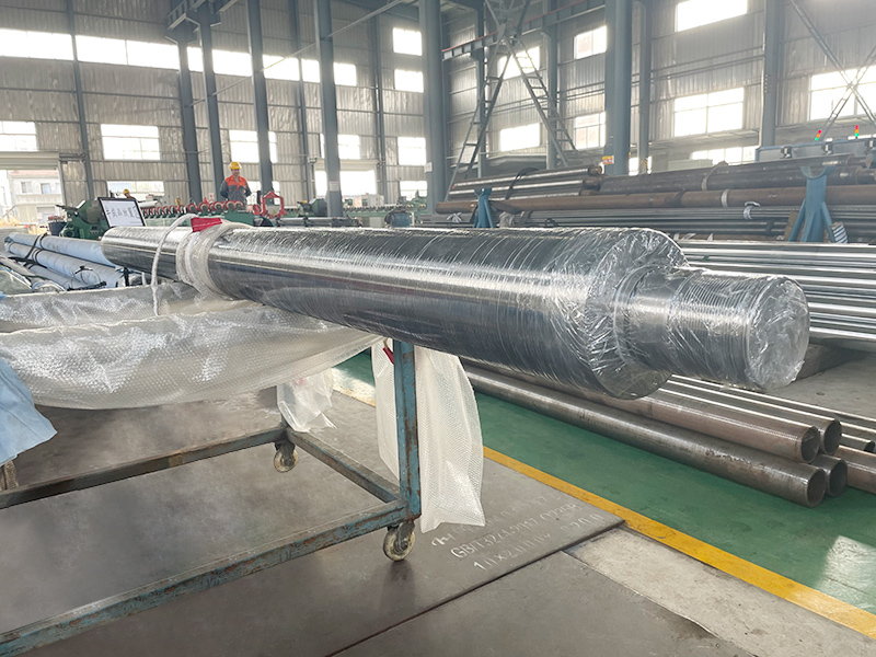 变幅活塞杆总成